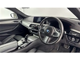 BMW 5 Series Image 6
