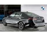 BMW 5 Series Image 2