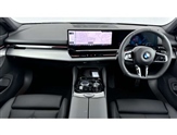 BMW 5 Series Image 4