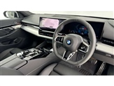 BMW 5 Series Image 6