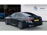 BMW 5 Series Image 2
