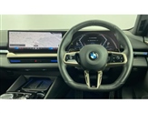 BMW 5 Series Image 5