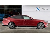 BMW 5 Series Image 3