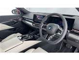 BMW 5 Series Image 6