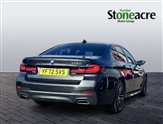BMW 5 Series Image 2