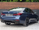 BMW 5 Series Image 6