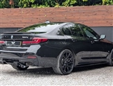 BMW 5 Series Image 6