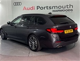 BMW 5 Series Image 6