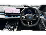 BMW 5 Series Image 5