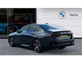 BMW 5 Series Image 2