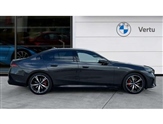 BMW 5 Series Image 3