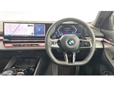 BMW 5 Series Image 5