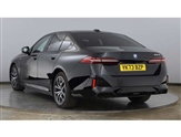 BMW 5 Series Image 2