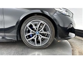 BMW 5 Series Image 4