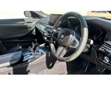 BMW 5 Series Image 6