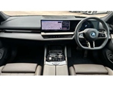 BMW 5 Series Image 4
