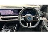 BMW 5 Series Image 5