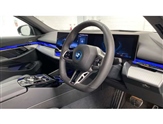 BMW 5 Series Image 6