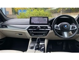 BMW 5 Series Image 4