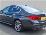 BMW 5 Series Image 2
