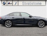 BMW 5 Series Image 4