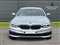 BMW 5 Series Image 7