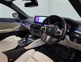 BMW 5 Series Image 4