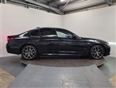BMW 5 Series Image 3