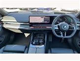 BMW 5 Series Image 4