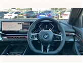 BMW 5 Series Image 5