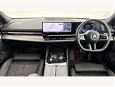BMW 5 Series Image 4