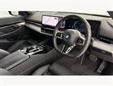 BMW 5 Series Image 6