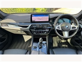 BMW 5 Series Image 4