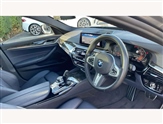 BMW 5 Series Image 6
