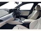 BMW 5 Series Image 2