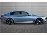 BMW 5 Series Image 6