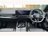 BMW 5 Series Image 4