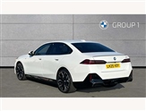 BMW 5 Series Image 2