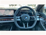 BMW 5 Series Image 5