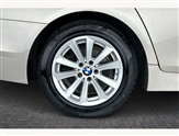 BMW 5 Series Image 6