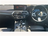 BMW 5 Series Image 4