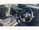 BMW 5 Series Image 6