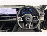 BMW 5 Series Image 5