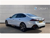 BMW 5 Series Image 2