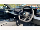 BMW 5 Series Image 6