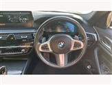 BMW 5 Series Image 5