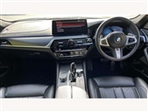 BMW 5 Series Image 4