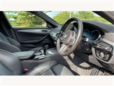 BMW 5 Series Image 6