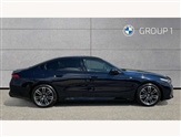 BMW 5 Series Image 3