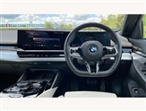 BMW 5 Series Image 5